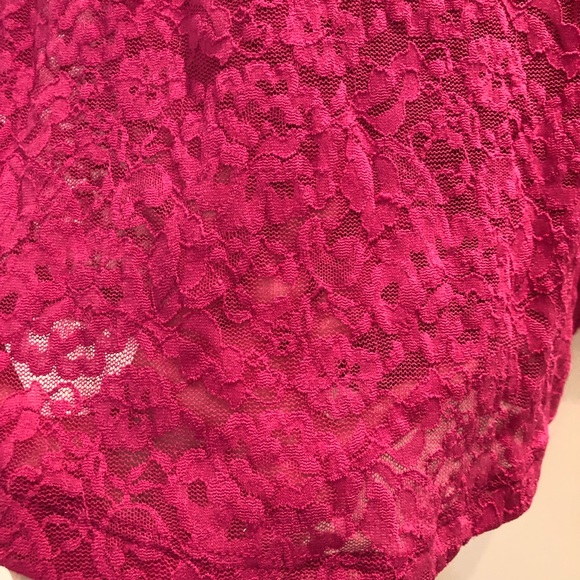 Kirra Magenta Lace Blouse - Picture 7 of 8